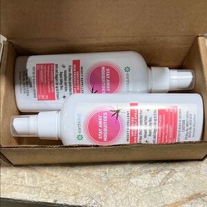 Earthkind  Stay Away Mosquitoes Insect Repellent Spray - lot of 2